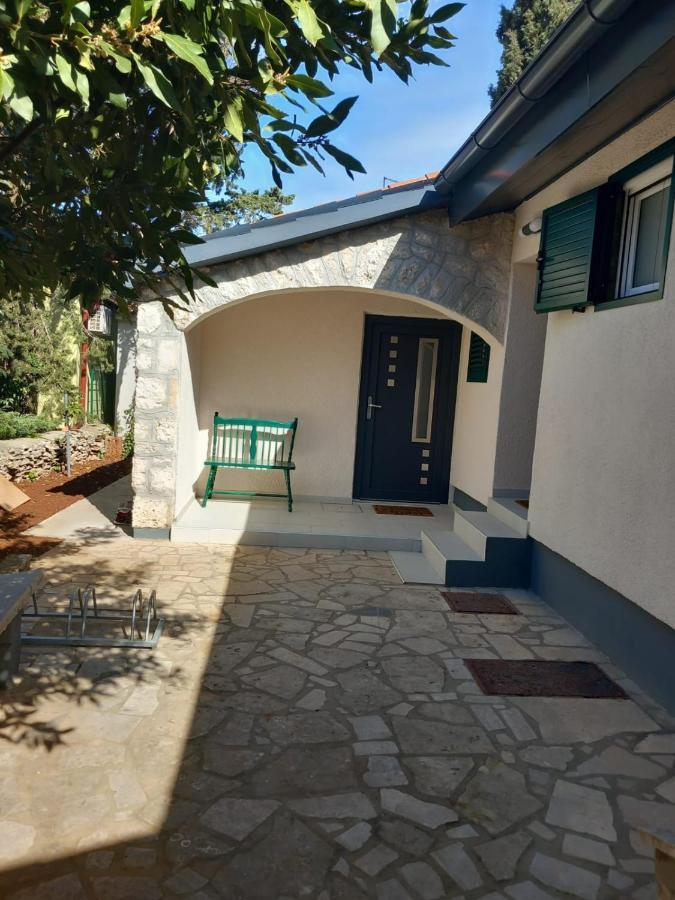 Apartmani Luni Premantura Εξωτερικό φωτογραφία